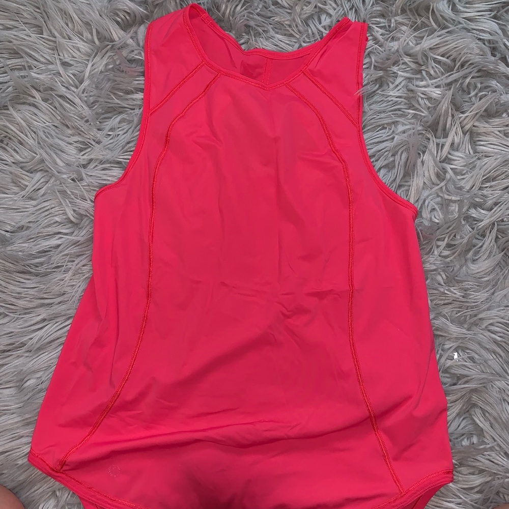 Lululemon tank top